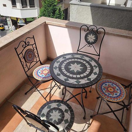 Red Velvet Apartment Varna Eksteriør bilde